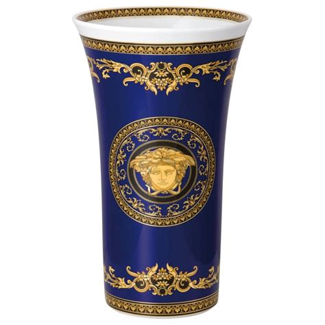 prezzo vaso versace medusa blu|Versace Dinnerware Collection .